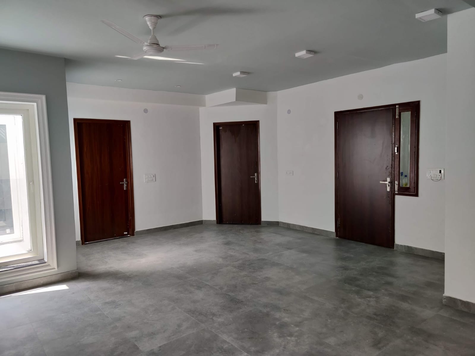 3bhk flat for sale in Dwarka